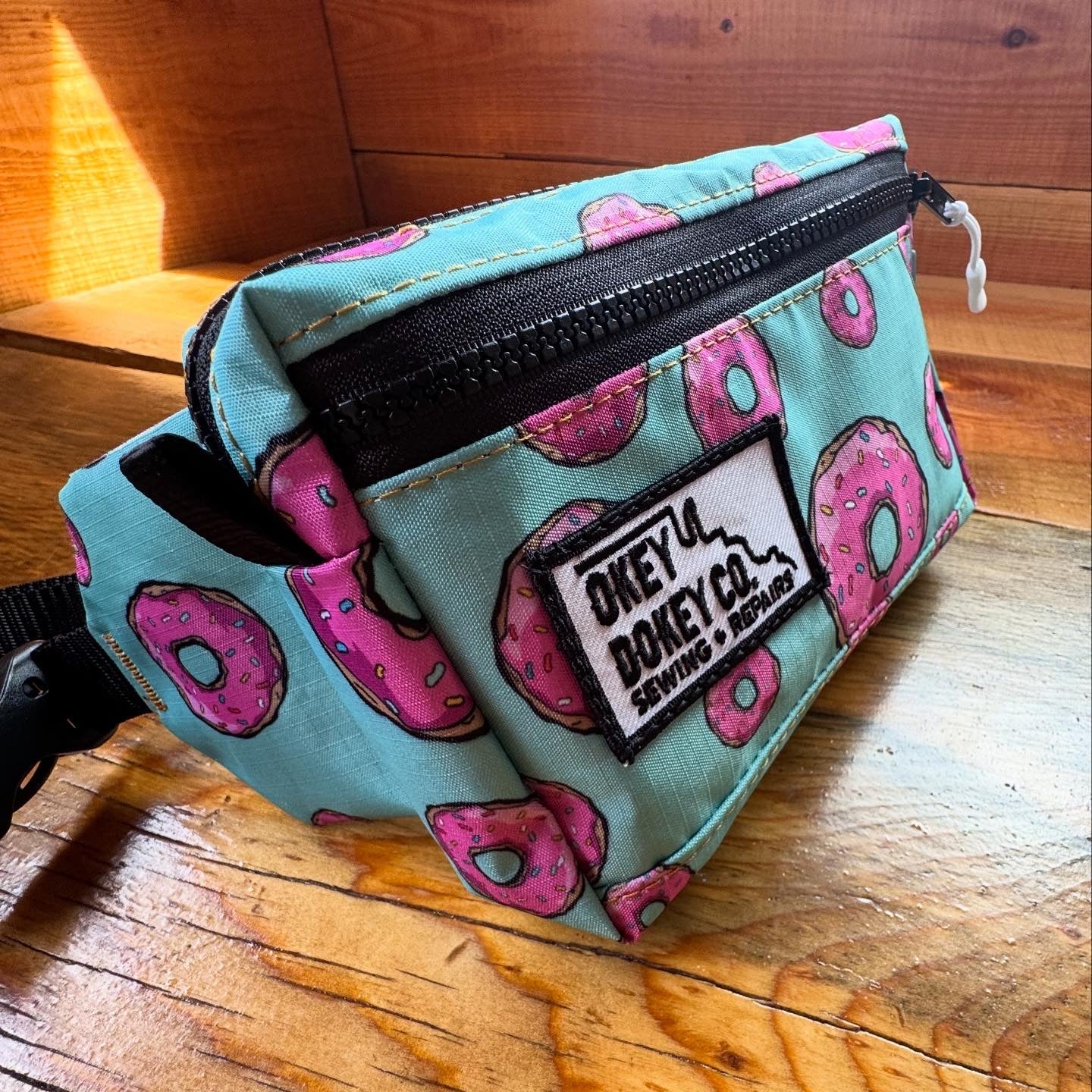 fanny pak - donut