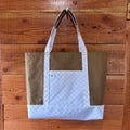 tote - brown/white